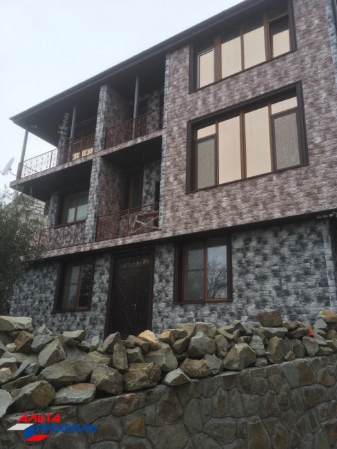 Панель Туф (Исландский)