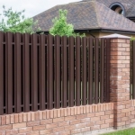 Панели и Евроштакетник оцинкованный с полимерным покрытием Панели и Евроштакетник оцинкованный с полимерным покрытием